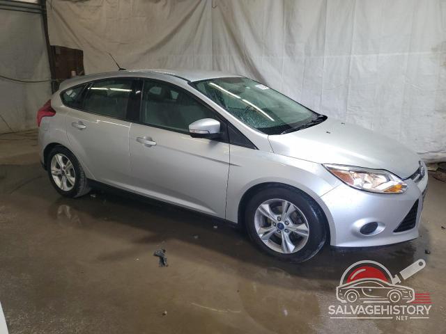1FADP3K29EL227888 2014 FORD FOCUS photo no. 4