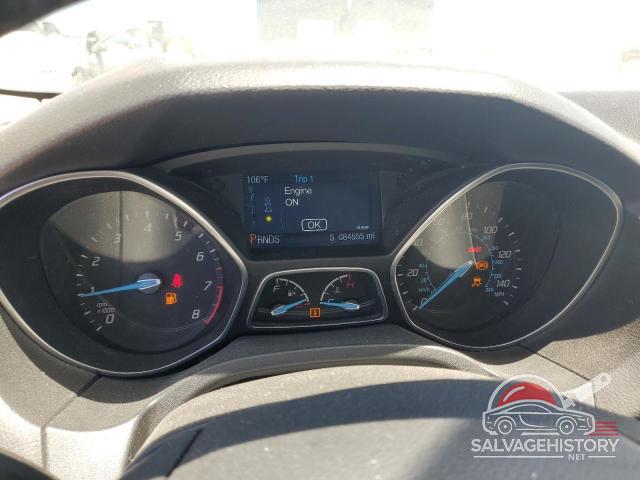 1FADP3K2XEL383762 2014 FORD FOCUS photo no. 9