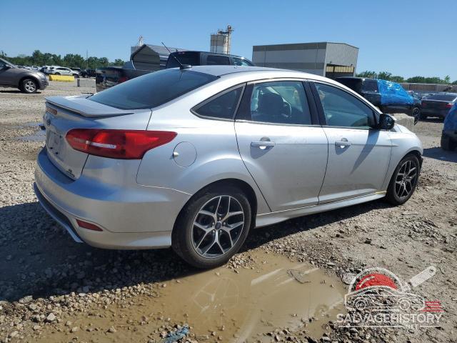 1FADP3F20FL275002 2015 FORD FOCUS photo no. 3