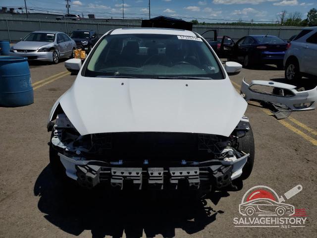 1FADP3F26FL213426 2015 FORD FOCUS photo no. 5