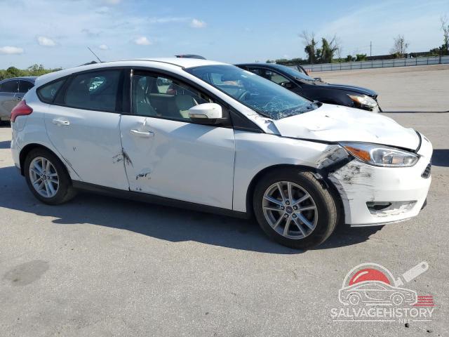1FADP3K20FL244337 2015 FORD FOCUS photo no. 4