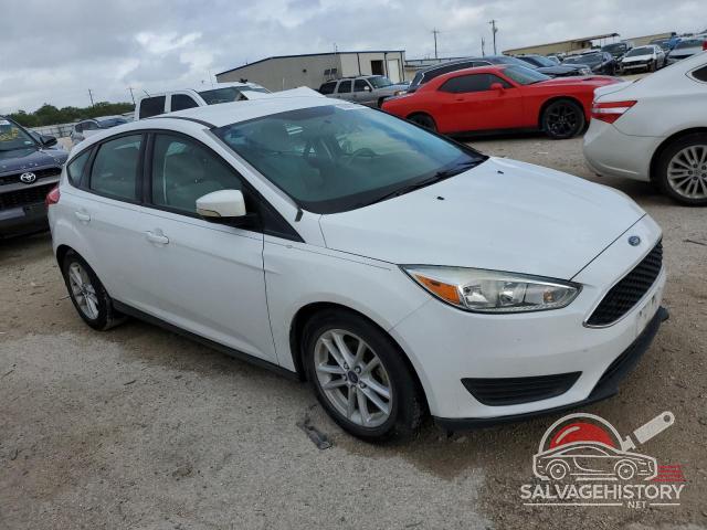 1FADP3K23FL264744 2015 FORD FOCUS photo no. 4