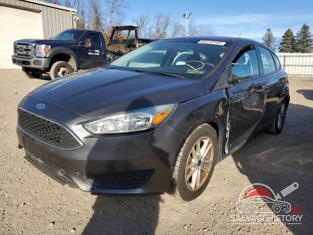 1FADP3K24FL244261 2015 FORD FOCUS photo no. 2