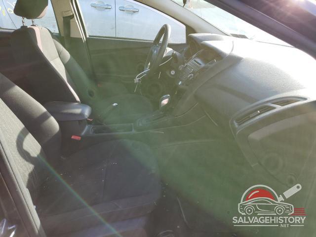 1FADP3K24FL244261 2015 FORD FOCUS photo no. 5