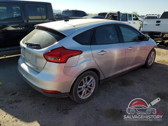 1FADP3K2XFL319996 2015 FORD FOCUS photo no. 3