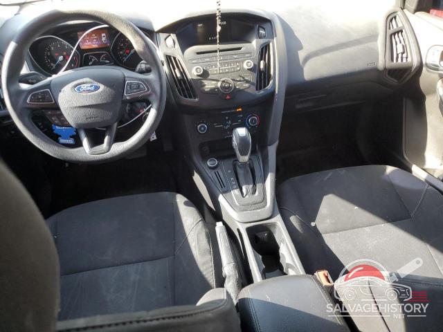 1FADP3K2XFL319996 2015 FORD FOCUS photo no. 8