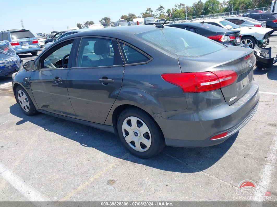 1FADP3E21GL282303 2016 FORD FOCUS photo no. 3