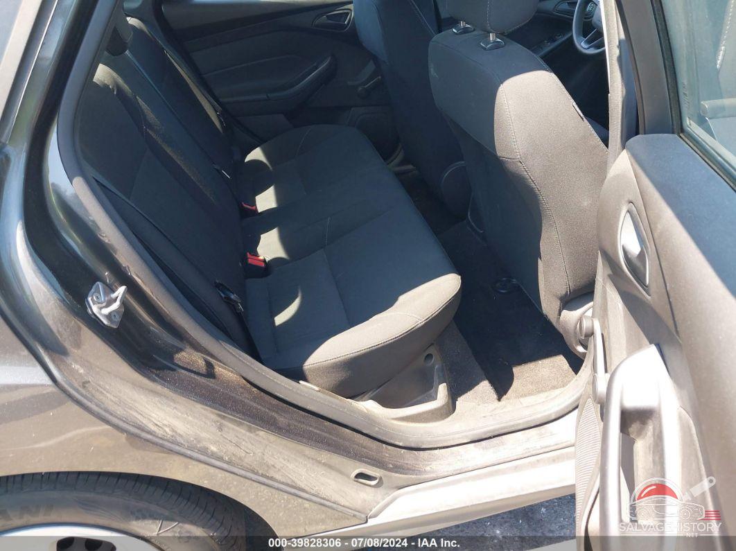 1FADP3E21GL282303 2016 FORD FOCUS photo no. 8