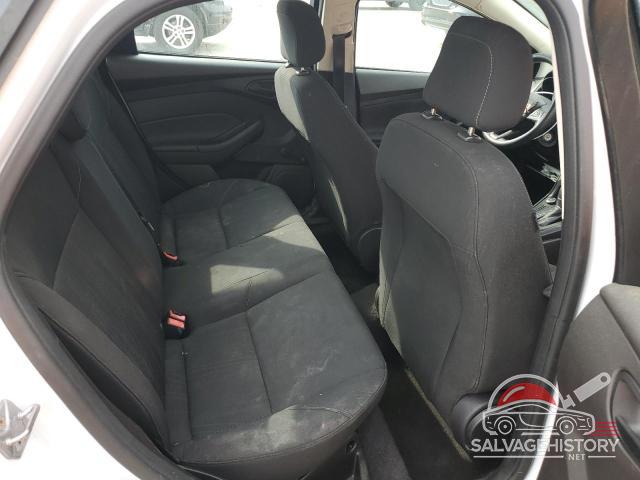 1FADP3E22GL376612 2016 FORD FOCUS photo no. 10