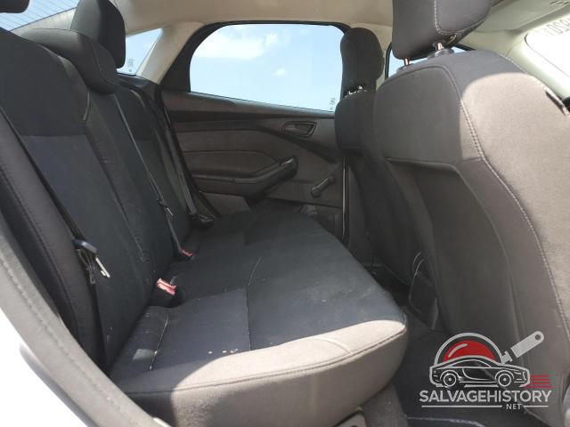 1FADP3E24GL366065 2016 FORD FOCUS photo no. 10