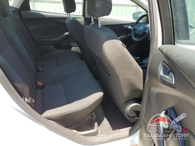 1FADP3F20GL320554 2016 FORD FOCUS photo no. 10