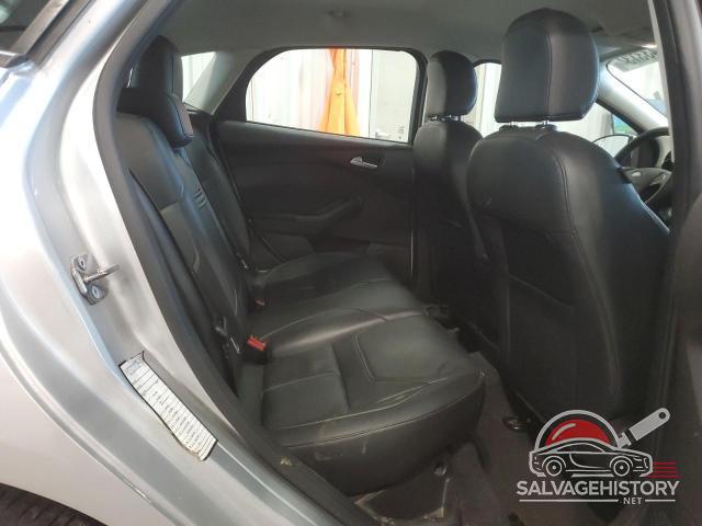 1FADP3K25GL311340 2016 FORD FOCUS photo no. 10