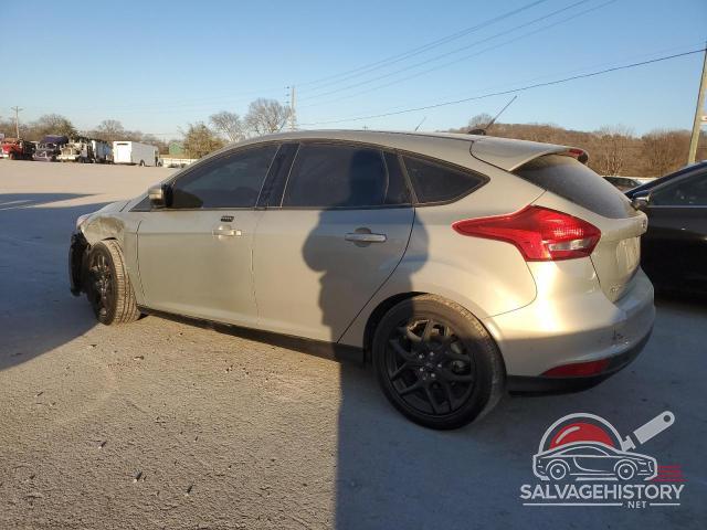 1FADP3K28GL220286 2016 FORD FOCUS photo no. 2