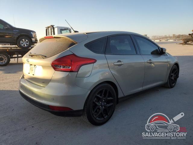1FADP3K28GL220286 2016 FORD FOCUS photo no. 3