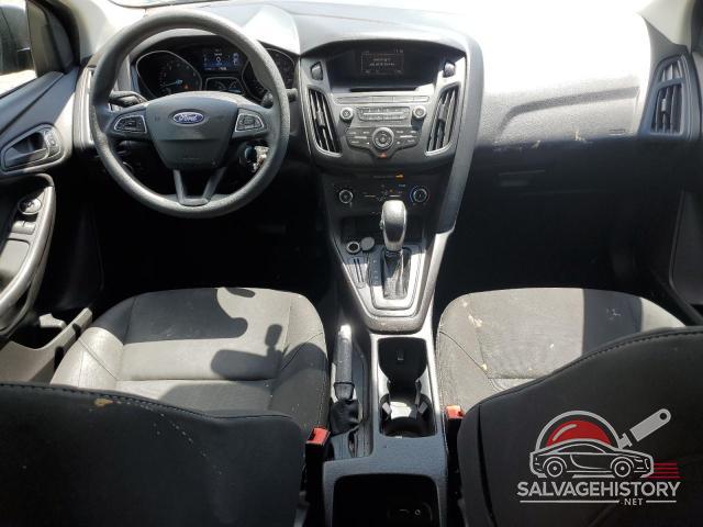 1FADP3E22HL335768 2017 FORD FOCUS photo no. 8