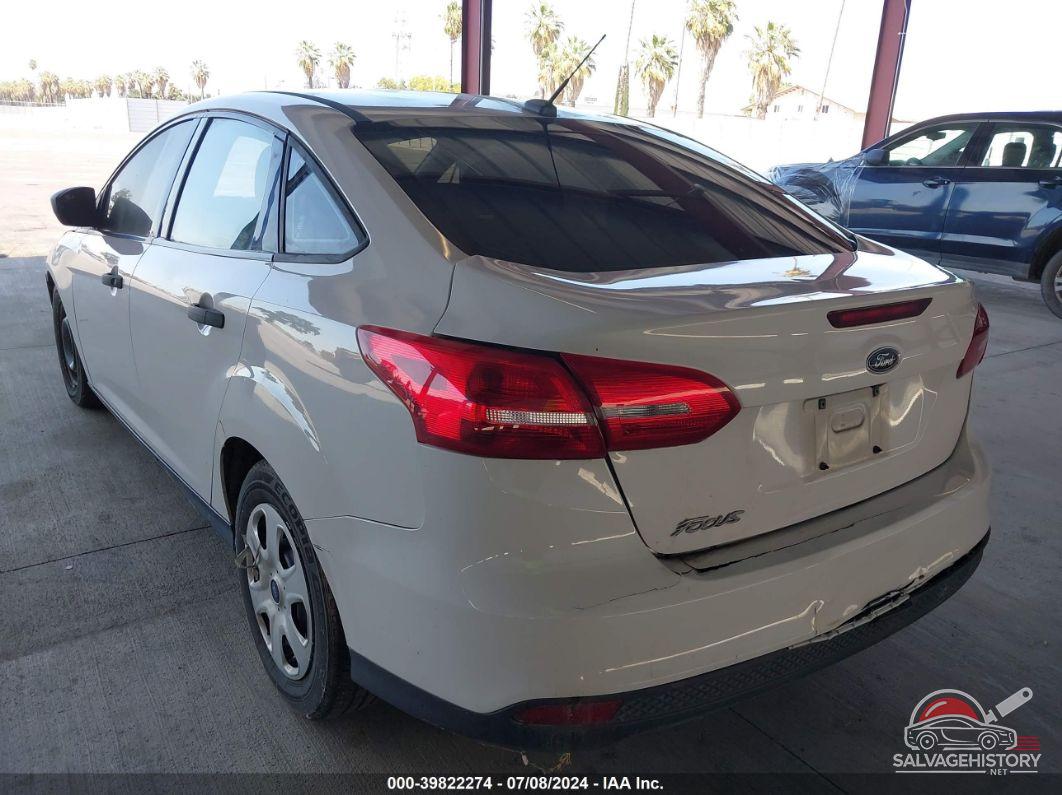 1FADP3E29HL277772 2017 FORD FOCUS photo no. 3