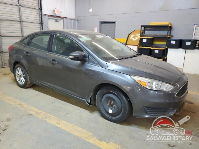 1FADP3F24HL282490 2017 FORD FOCUS photo no. 4