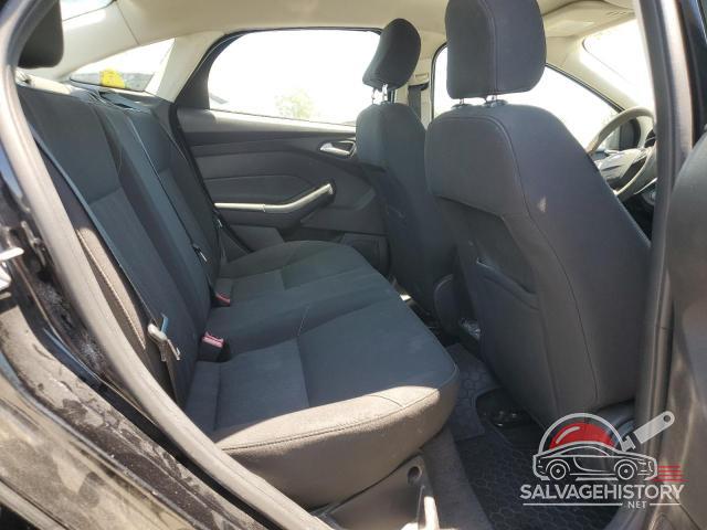 1FADP3F2XHL296393 2017 FORD FOCUS photo no. 10