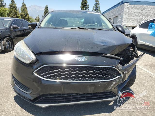 1FADP3F2XHL296393 2017 FORD FOCUS photo no. 5