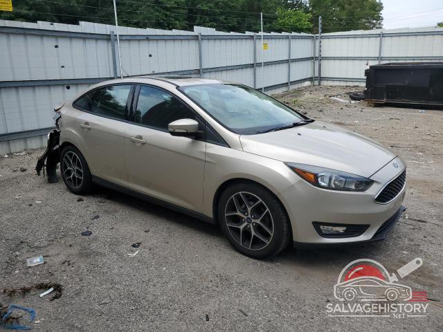1FADP3H23HL302600 2017 FORD FOCUS photo no. 4
