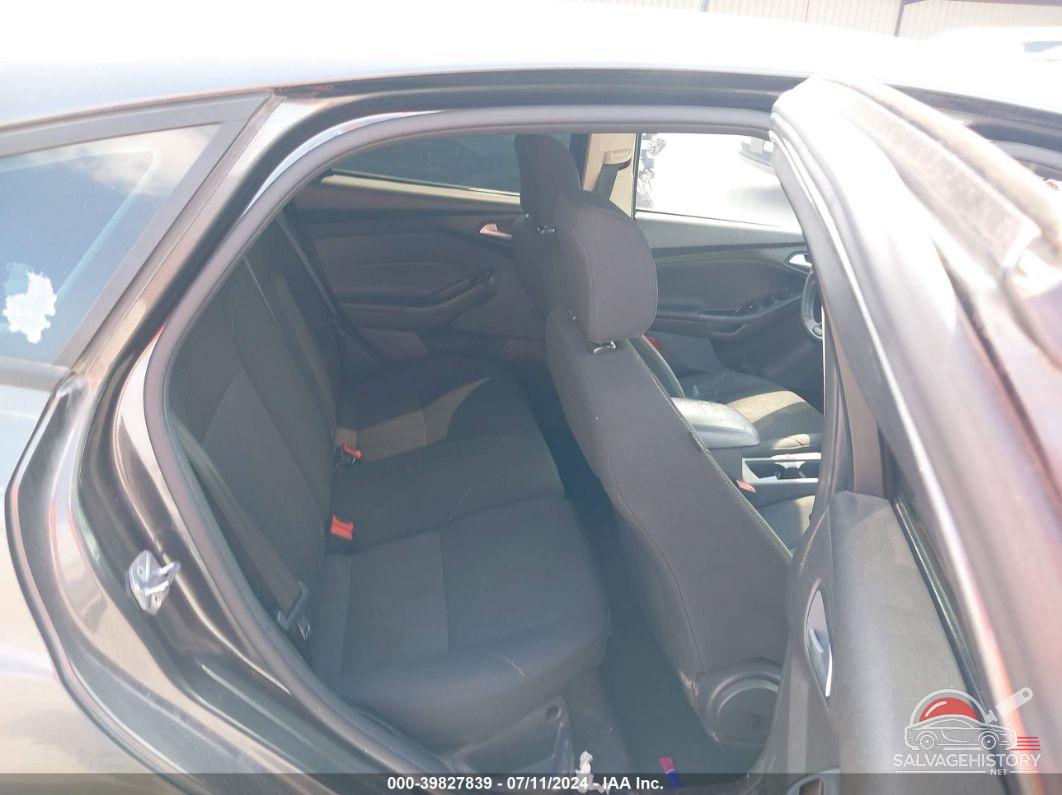 1FADP3K23HL314206 2017 FORD FOCUS photo no. 8