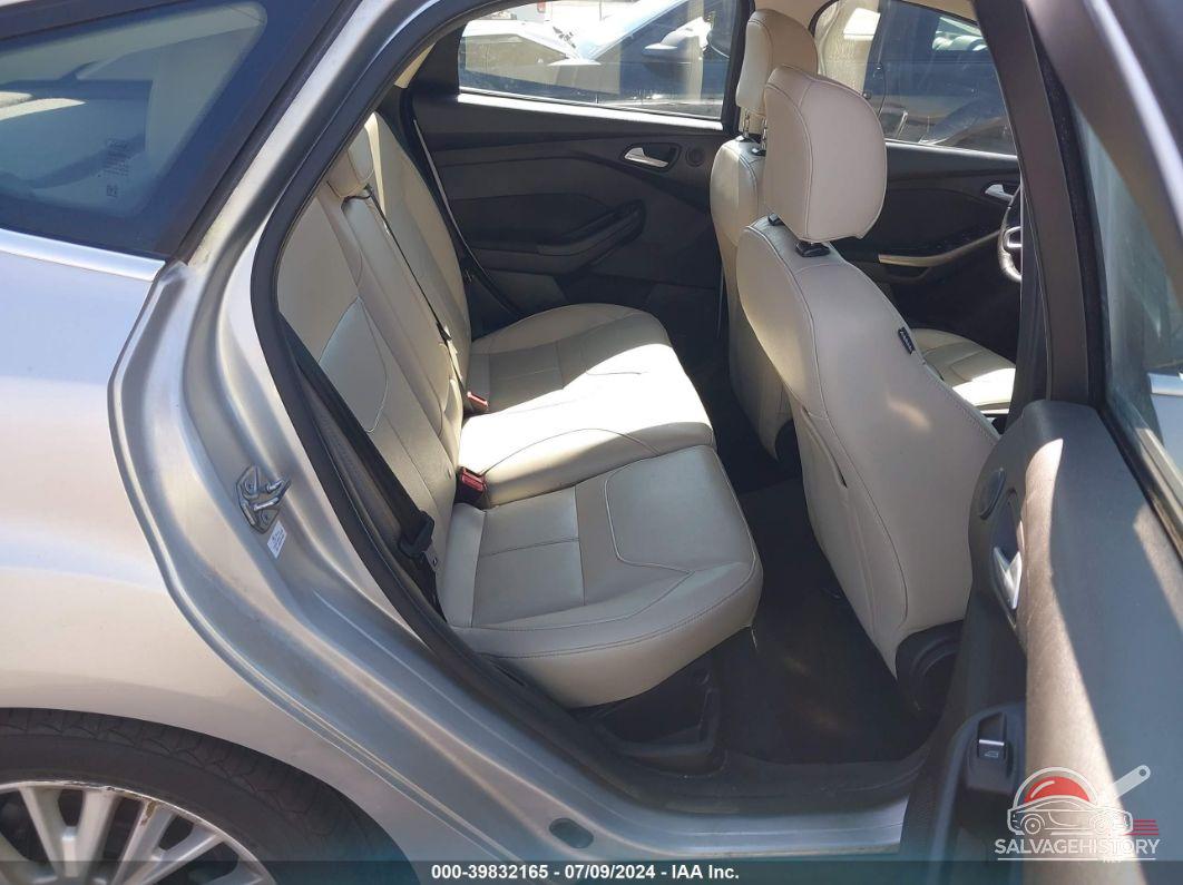 1FADP3N24HL279333 2017 FORD FOCUS photo no. 8