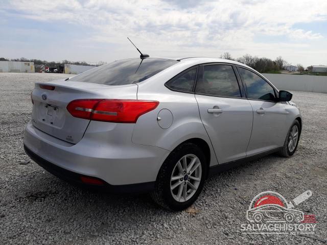 1FADP3FE1JL264965 2018 FORD FOCUS photo no. 3