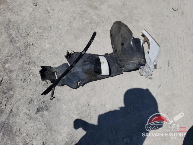 1FADP3K23JL308640 2018 FORD FOCUS photo no. 12