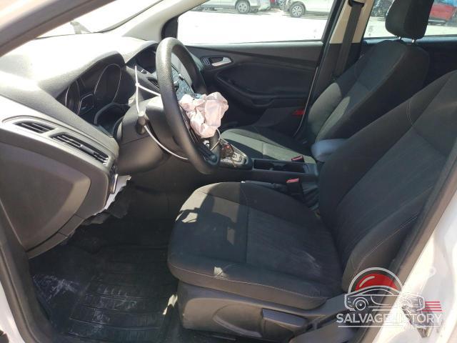 1FADP3K23JL308640 2018 FORD FOCUS photo no. 7