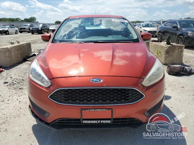 1FADP3K25JL244939 2018 FORD FOCUS photo no. 5