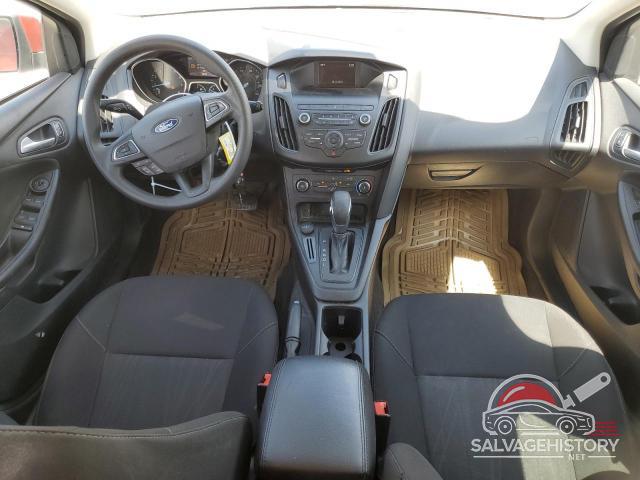 1FADP3K25JL244939 2018 FORD FOCUS photo no. 8