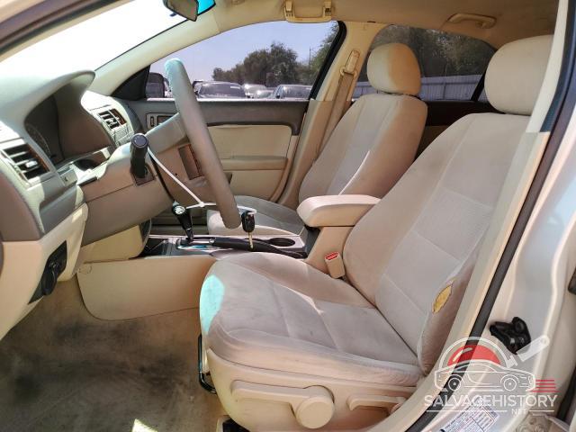 3FAHP06Z38R232016 2008 FORD FUSION photo no. 7