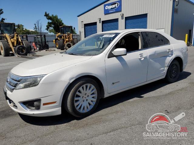 3FADP0L32AR239432 2010 FORD FUSION photo no. 1