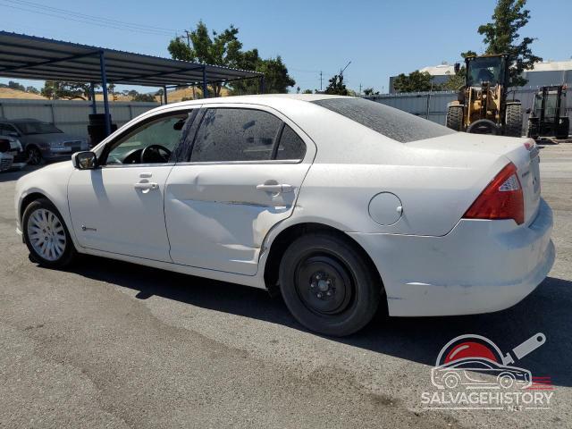 3FADP0L32AR239432 2010 FORD FUSION photo no. 2