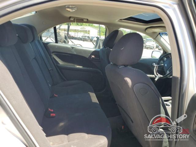 3FADP0L32AR263634 2010 FORD FUSION photo no. 10