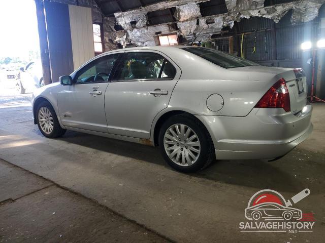 3FADP0L39AR146973 2010 FORD FUSION photo no. 2
