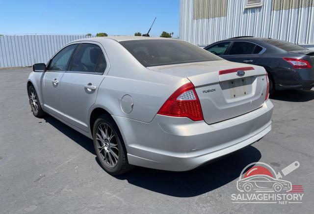 3FAHP0HA4AR141799 2010 FORD FUSION photo no. 3