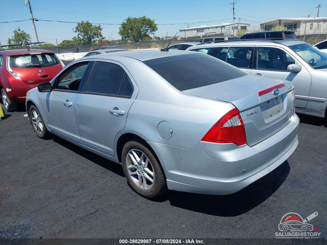 3FAHP0GA0BR121925 2011 FORD FUSION photo no. 3