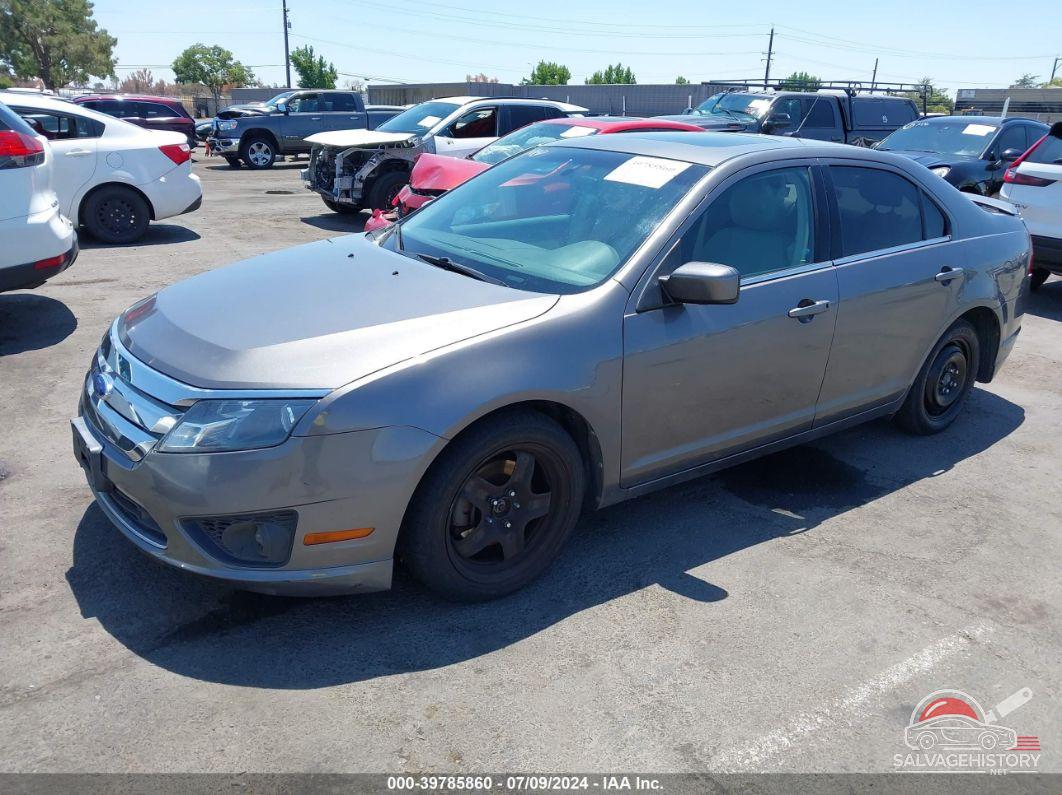 3FAHP0HA9BR292543 2011 FORD FUSION photo no. 2