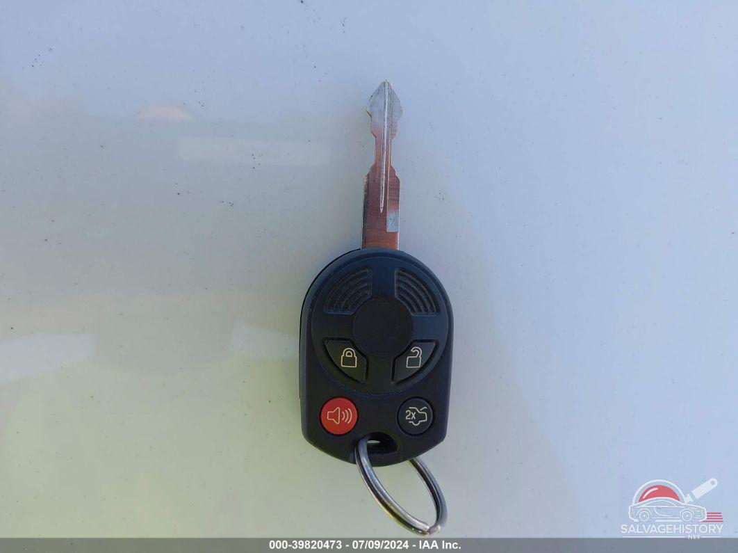 3FAHP0JA3BR332416 2011 FORD FUSION photo no. 11