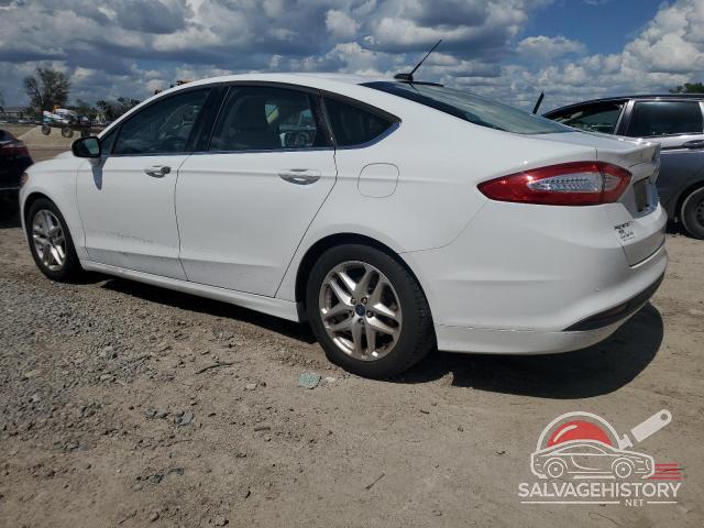 3FA6P0H7XGR211357 2016 FORD FUSION photo no. 2