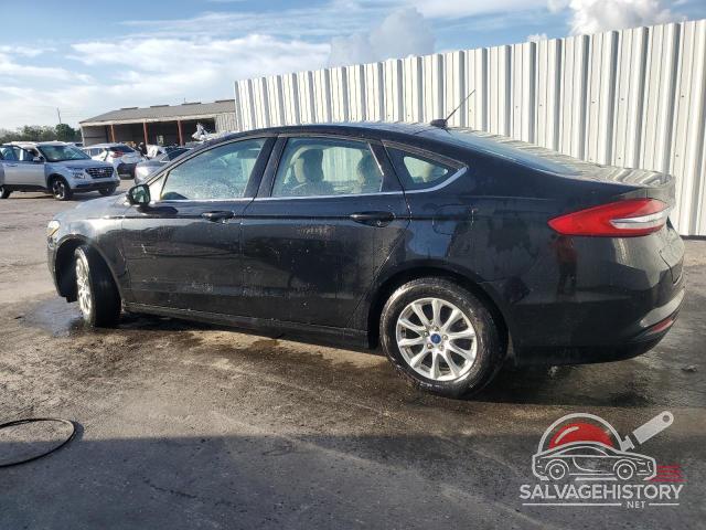 3FA6P0G71HR259090 2017 FORD FUSION photo no. 2