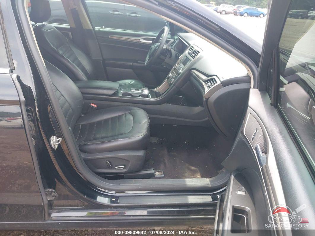 3FA6P0HD6HR143209 2017 FORD FUSION photo no. 5