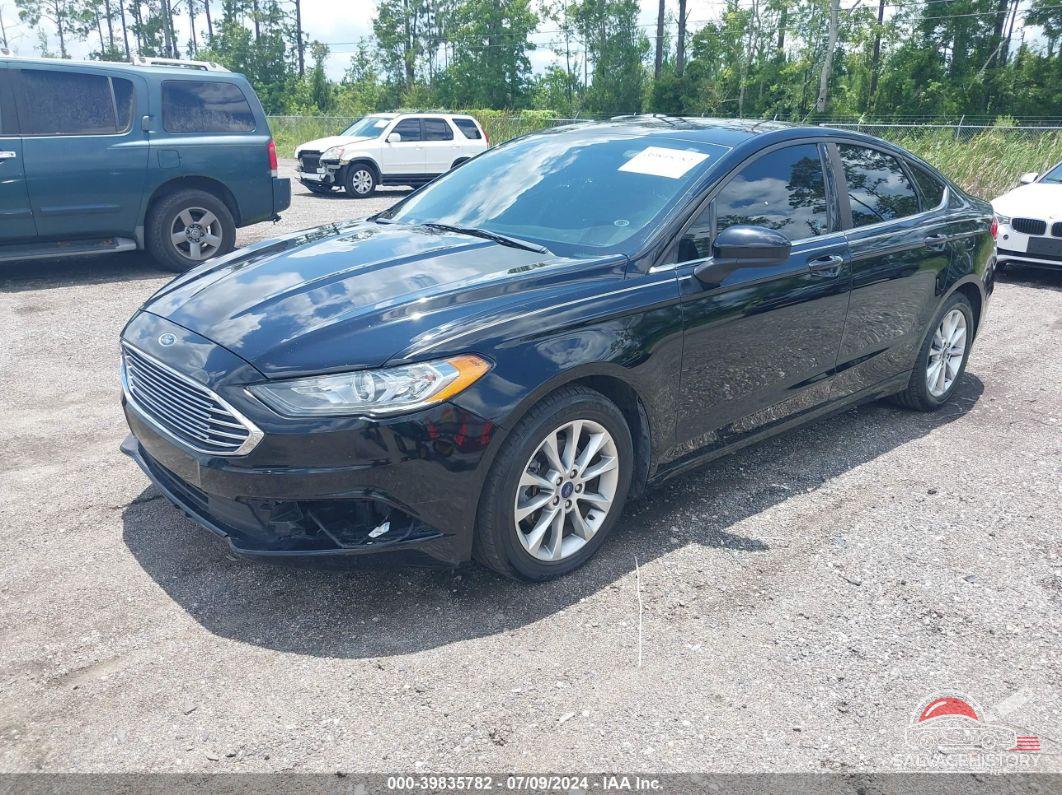 3FA6P0HDXHR113971 2017 FORD FUSION photo no. 2
