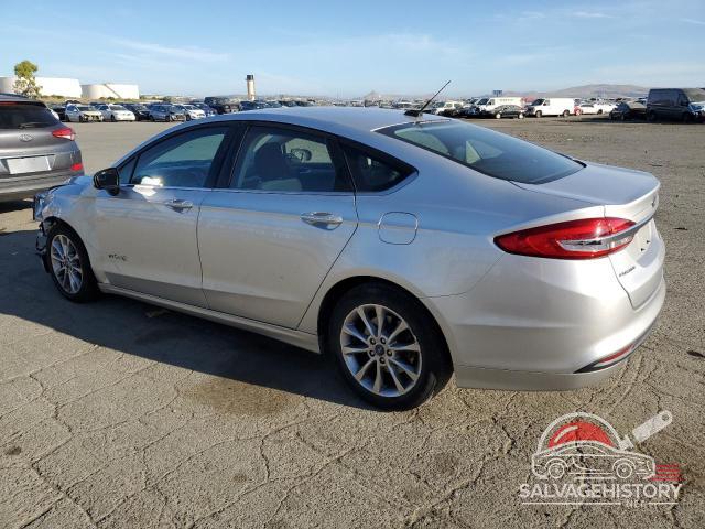 3FA6P0LU0HR386344 2017 FORD FUSION photo no. 2