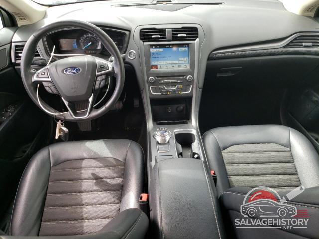 3FA6P0H7XJR249954 2018 FORD FUSION photo no. 8