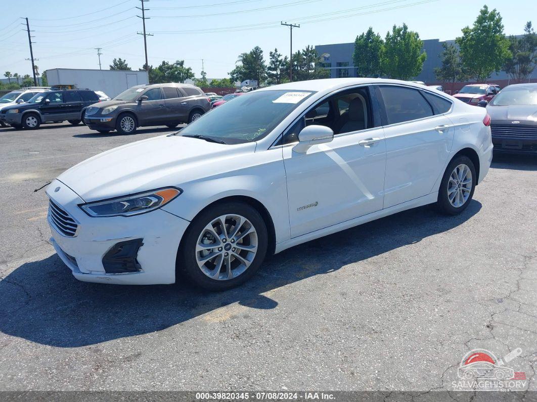 3FA6P0MU0KR224347 2019 FORD FUSION HYBRID photo no. 2