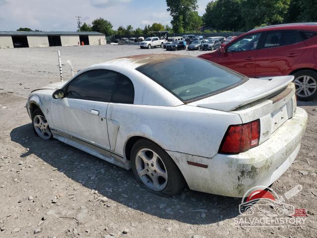 1FAFP4047YF308121 2000 FORD MUSTANG photo no. 2
