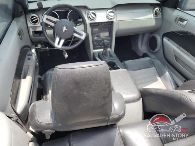 1ZVFT85H275365353 2007 FORD MUSTANG photo no. 8