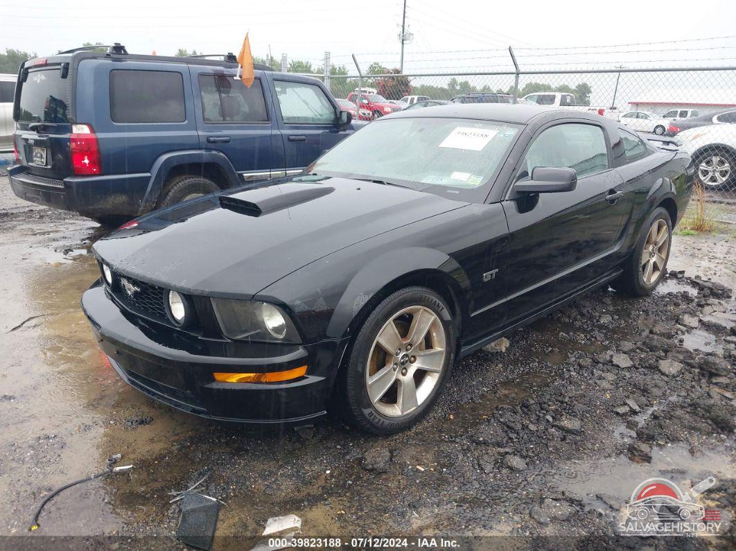 1ZVHT82H775198713 2007 FORD MUSTANG photo no. 2